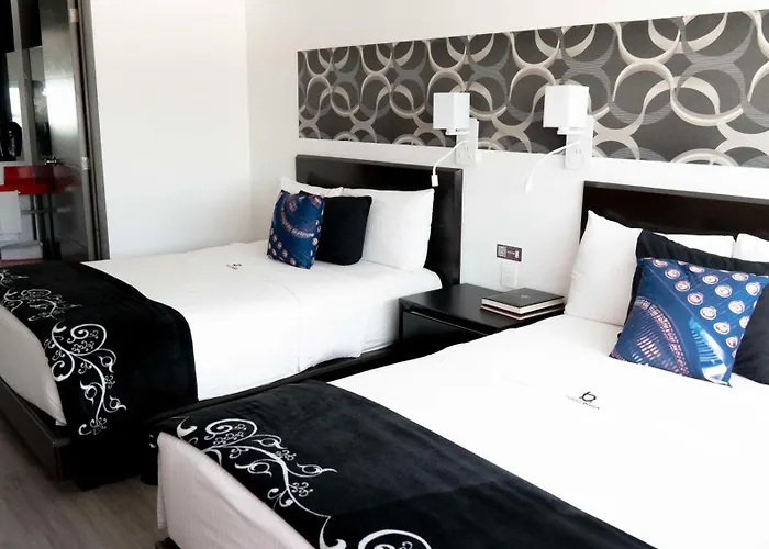 Hotel Black